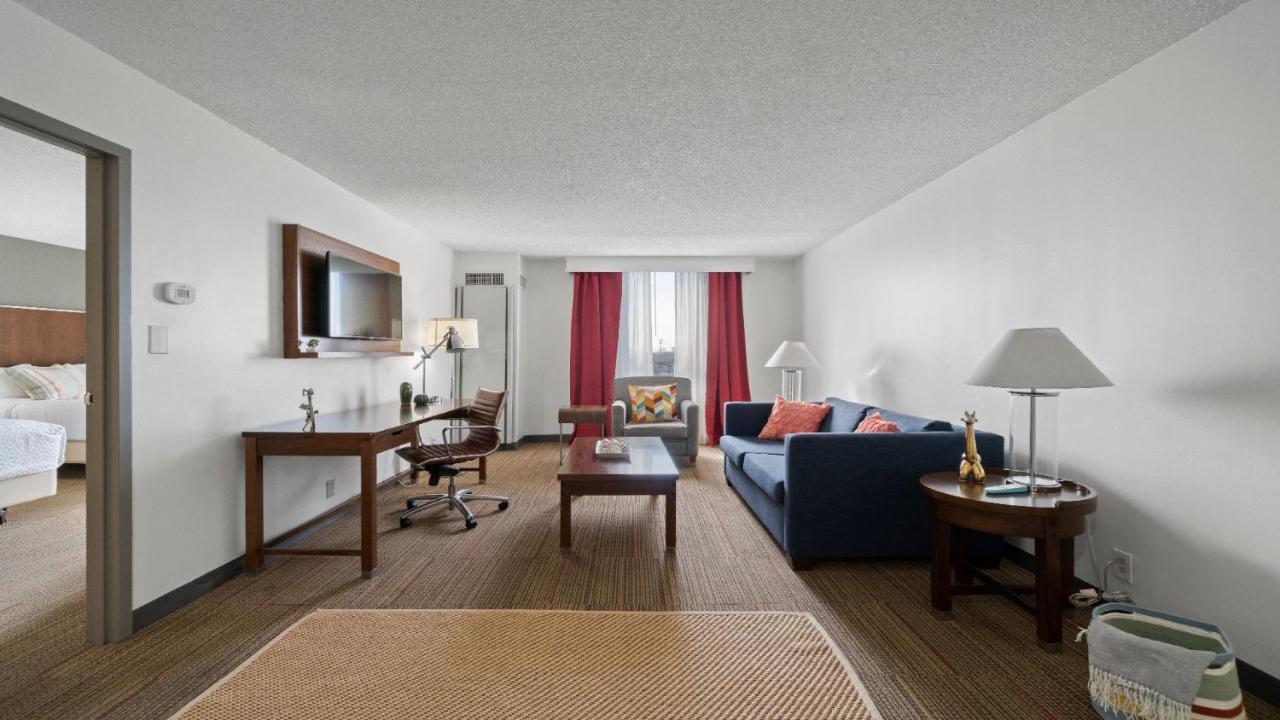 315 Loso Hotel Airport Charlotte Dış mekan fotoğraf