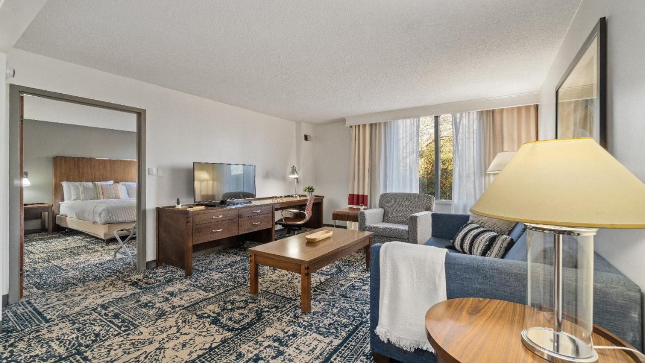 315 Loso Hotel Airport Charlotte Dış mekan fotoğraf