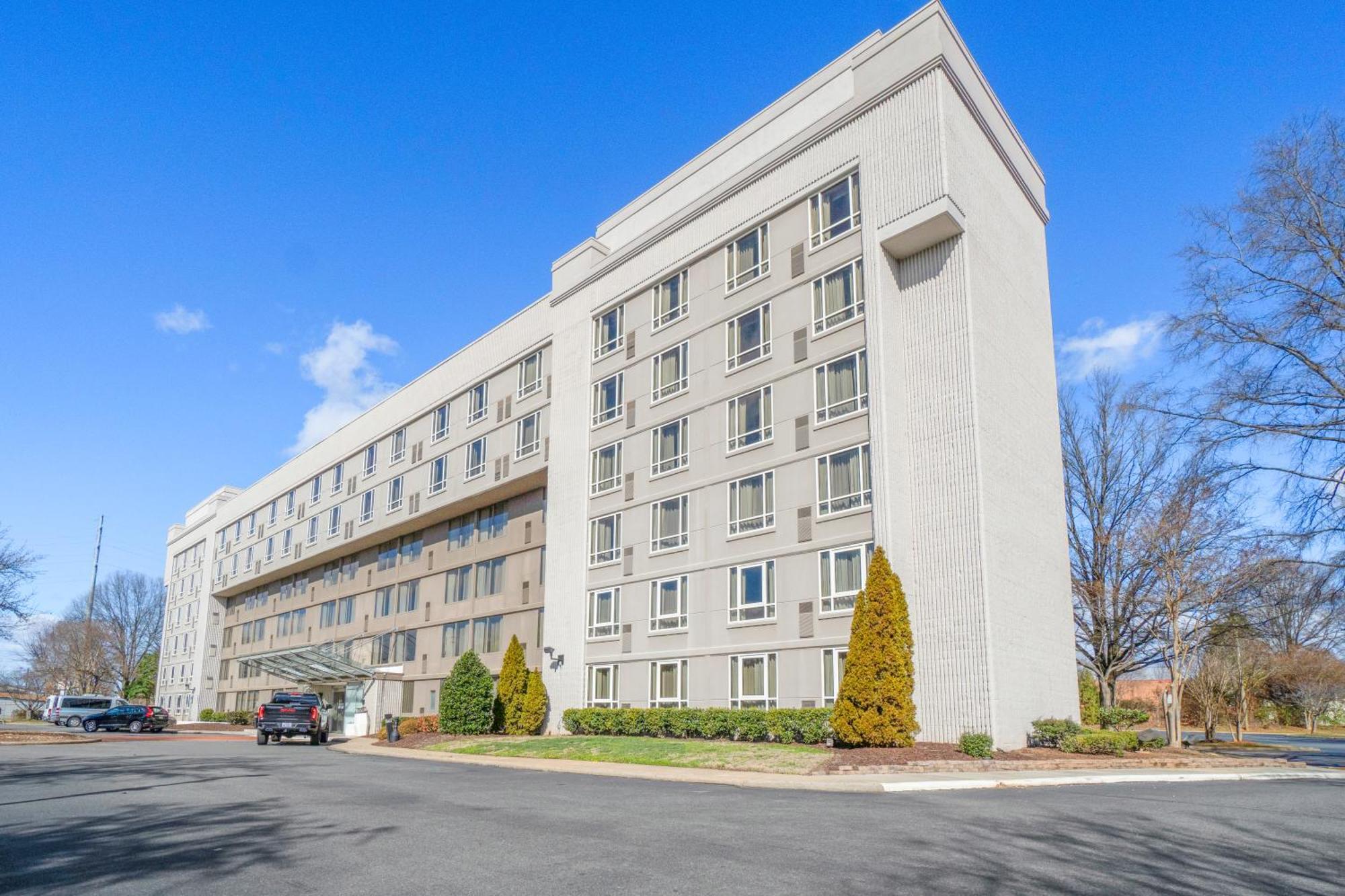 315 Loso Hotel Airport Charlotte Dış mekan fotoğraf