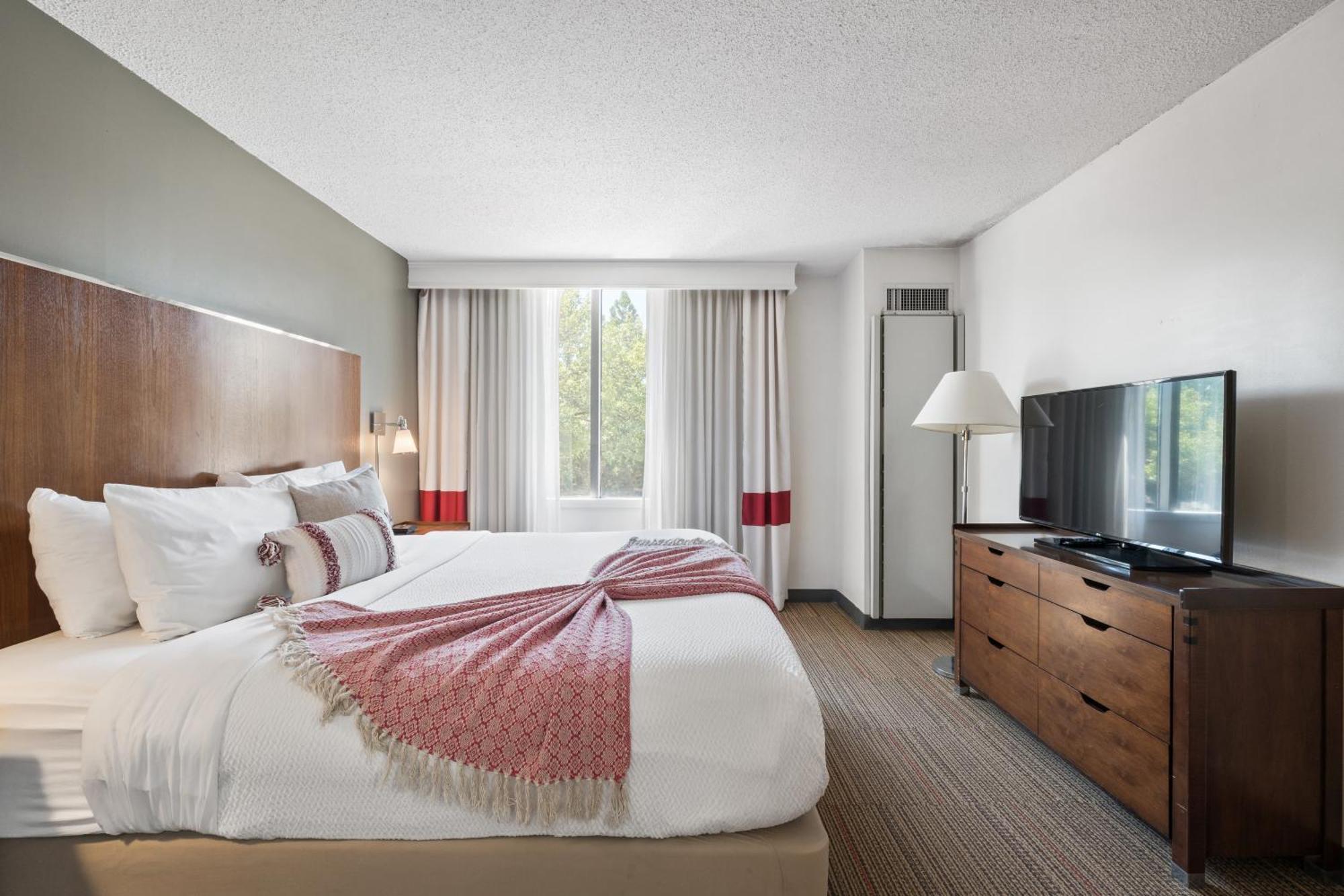 315 Loso Hotel Airport Charlotte Dış mekan fotoğraf